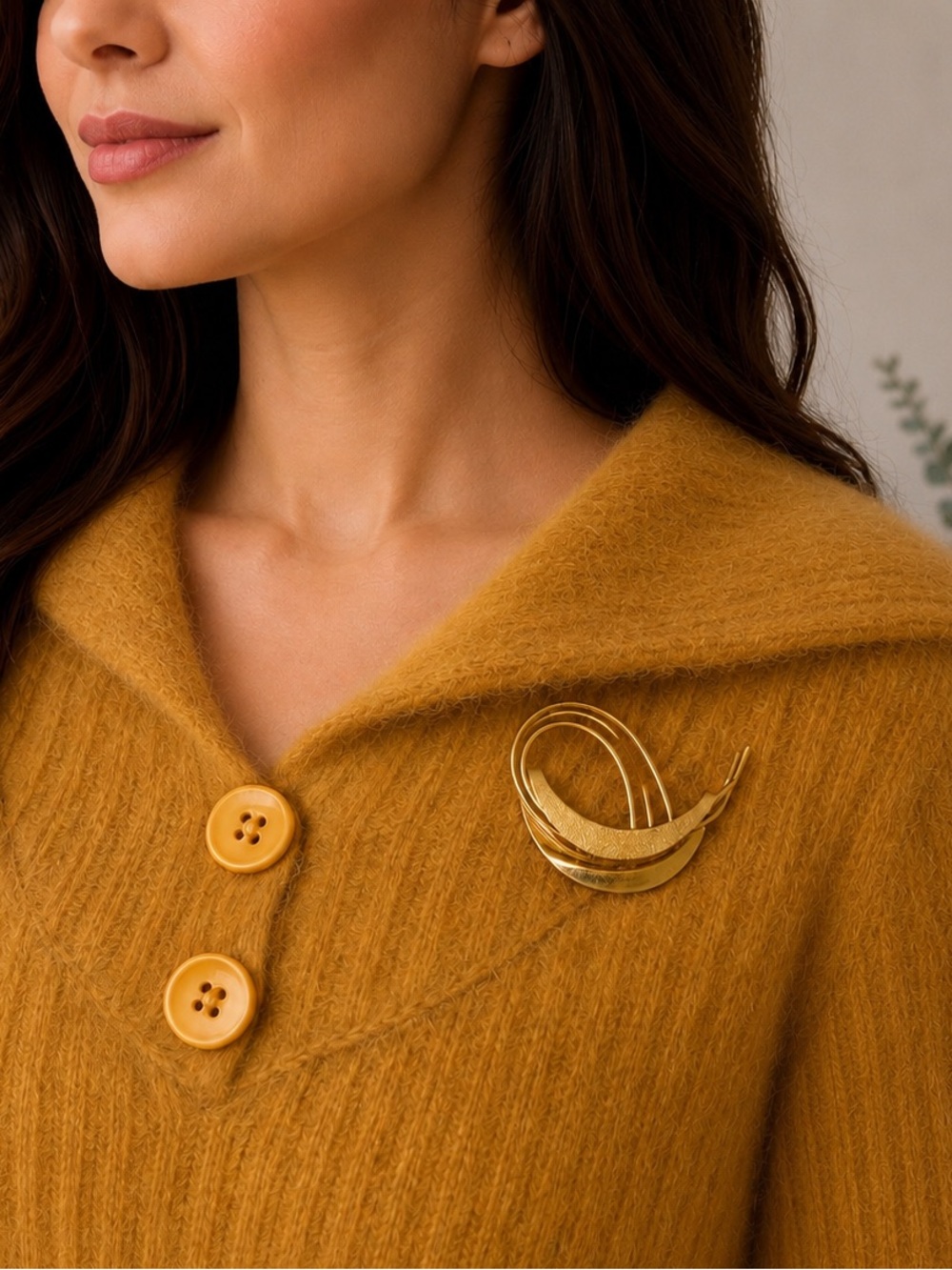 Gold Tone Abstract Swirl Loop Pin Brushed Modernist Brooch Vintage